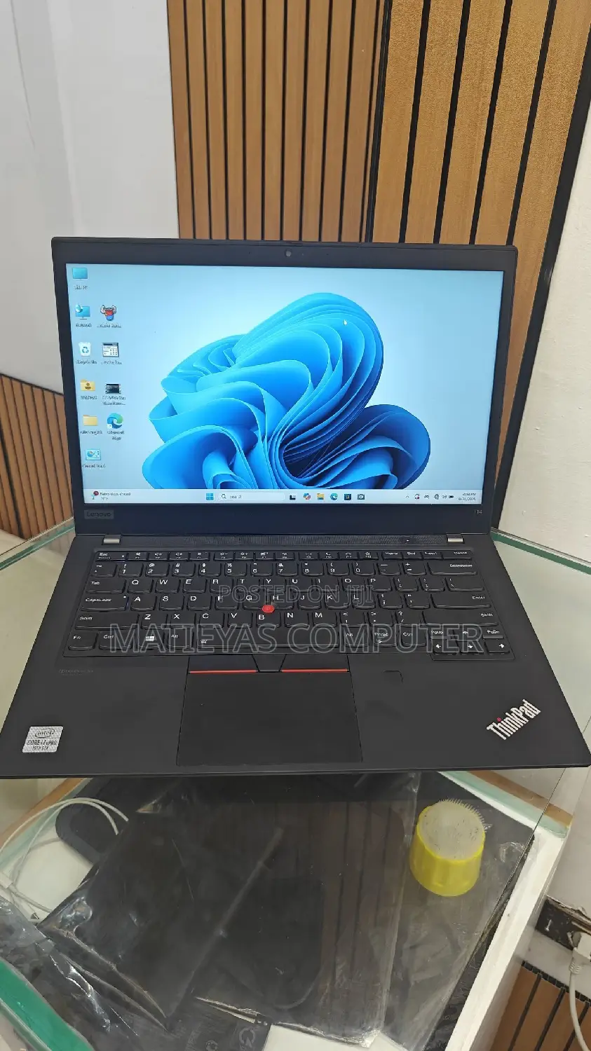 New Laptop Lenovo ThinkPad T14 16GB Intel Core I7 SSD 512GB