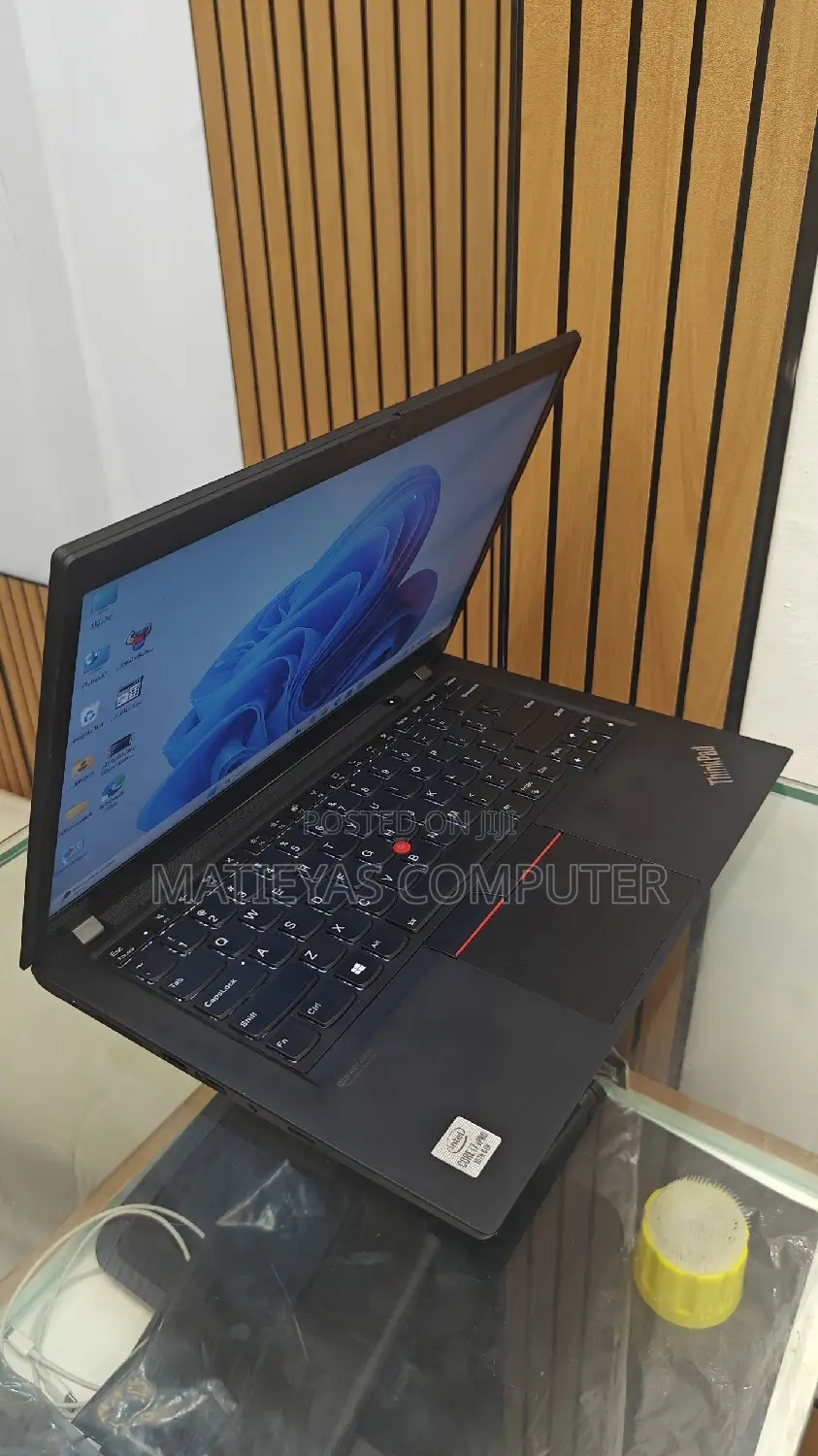 New Laptop Lenovo ThinkPad T14 16GB Intel Core I7 SSD 512GB