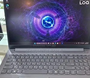 New Laptop Lenovo LOQ 15IRH8 16GB Intel Core I5 SSD 512GB