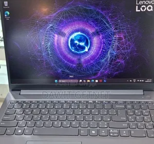 New Laptop Lenovo LOQ 15IRH8 16GB Intel Core I5 SSD 512GB