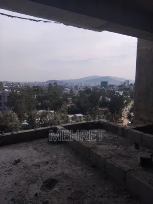 2bdrm Apartment In ጃምቦ, Lideta For Sale