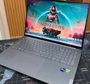 Photo - New Laptop Lenovo ThinkPad Yoga 370 32GB Intel Core I9 SSD 1T