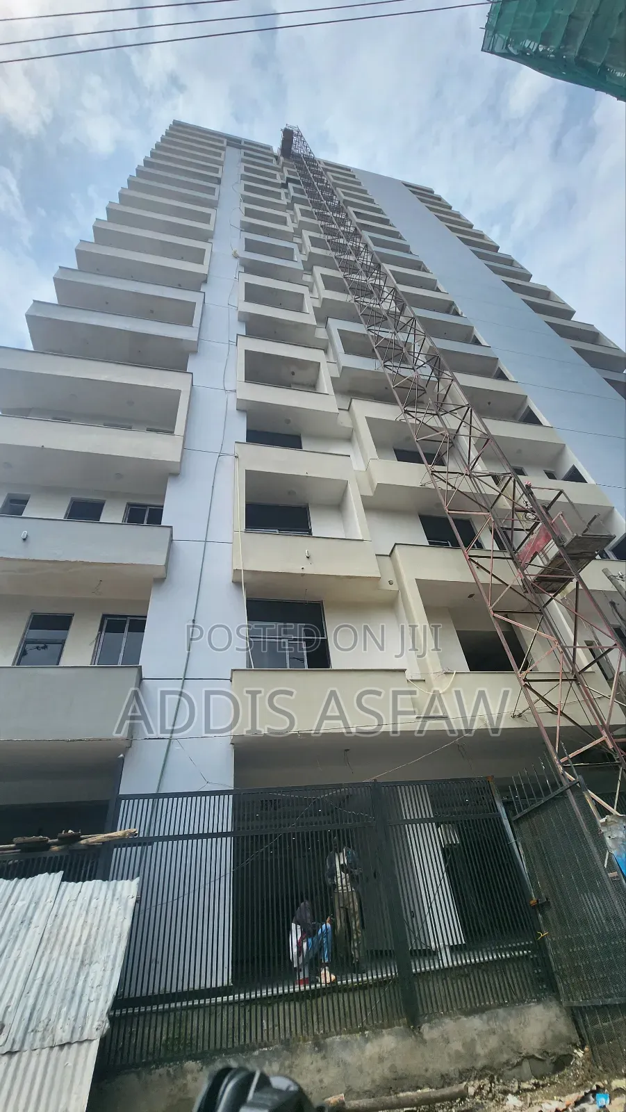 3bdrm Apartment in Visco Real Estate, Bole for sale