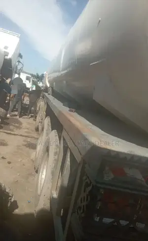 2017 ባላቶኒ.ቦቲ.ከነተሳቢው ባንክ 1 ሚሊየን አለበት