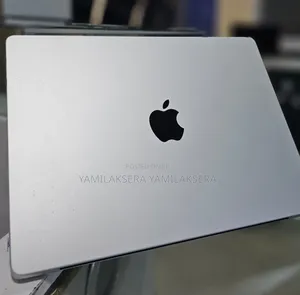 New Laptop Apple MacBook Air 2024 M3 13-Inch 8GB Apple M3 SSD 512GB