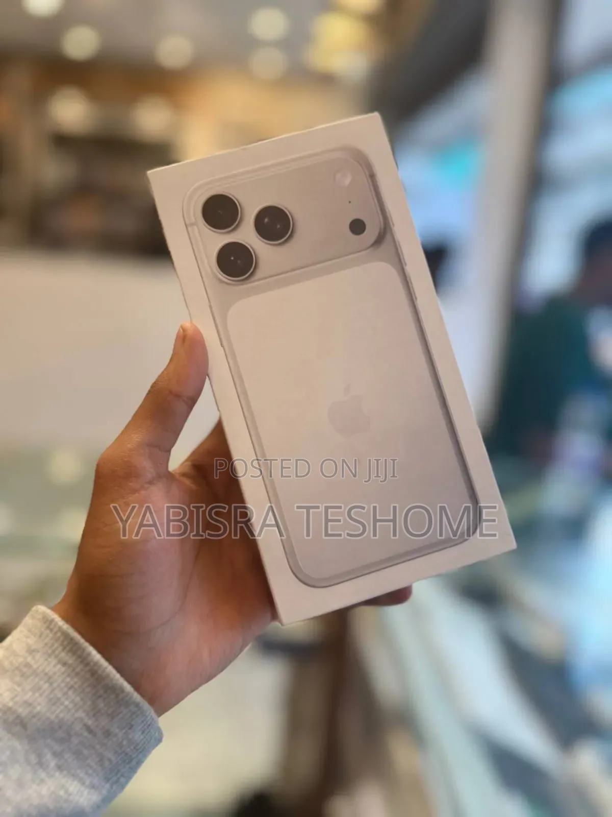 New Apple iPhone 17 Pro Max 256 GB Silver