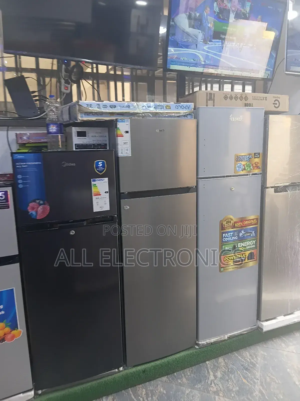 Refrigerator West 400