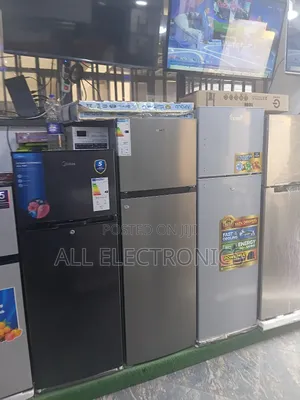 Refrigerator West 400