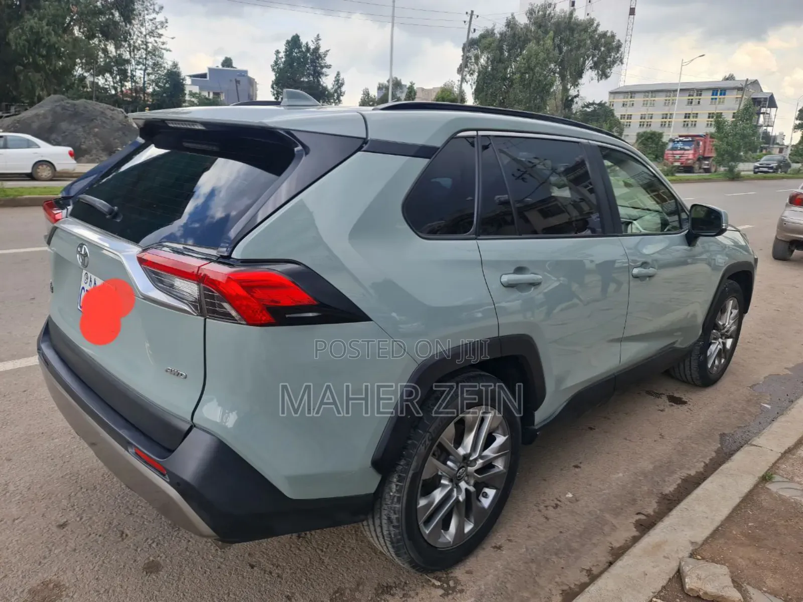 Toyota RAV4 Limited 2022 Green