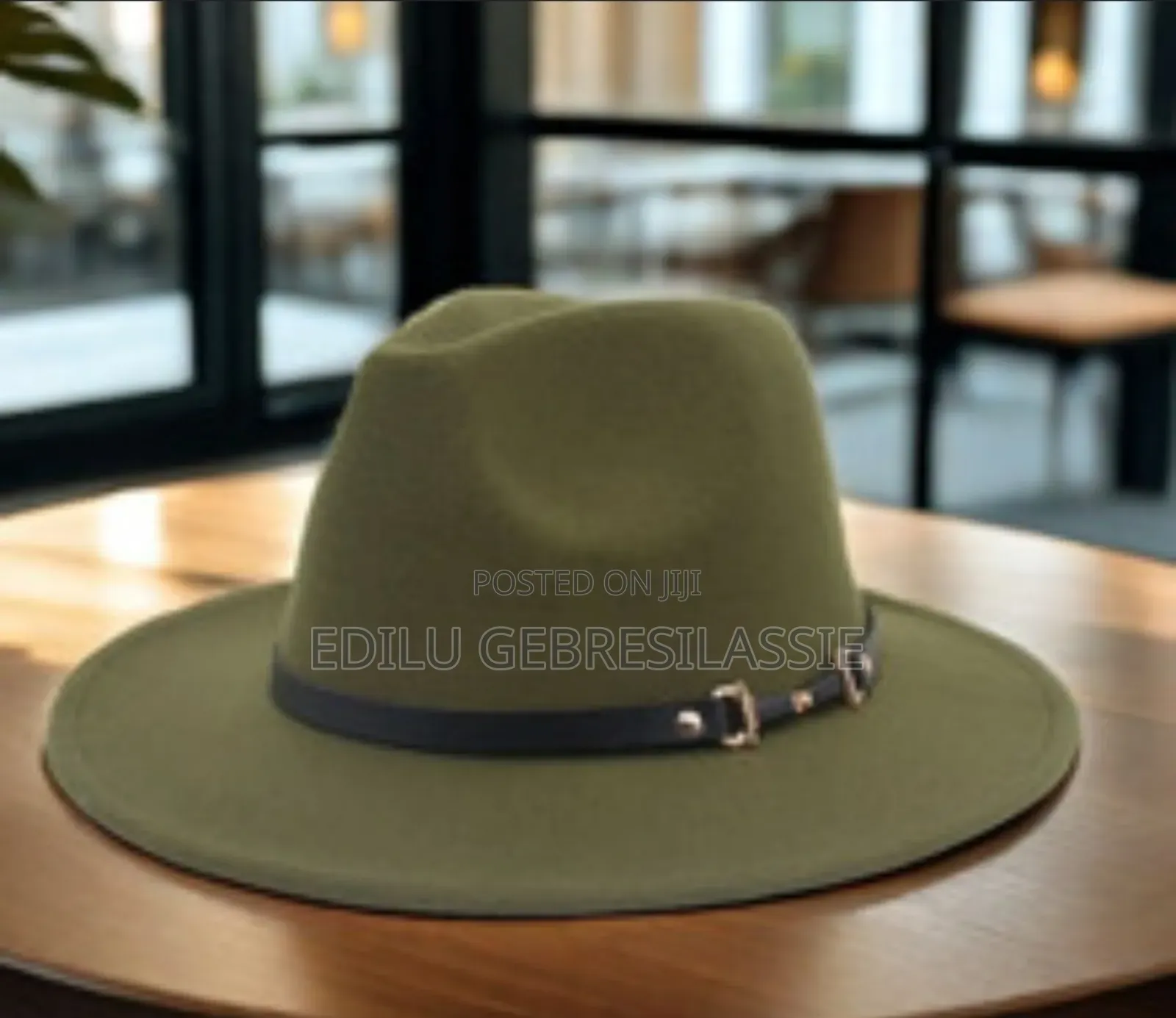 ኮፍያ ሸበጥ መንፅር ሽቶ