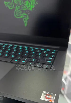 New Laptop Razer Blade 16GB AMD Ryzen 9 SSD 1T