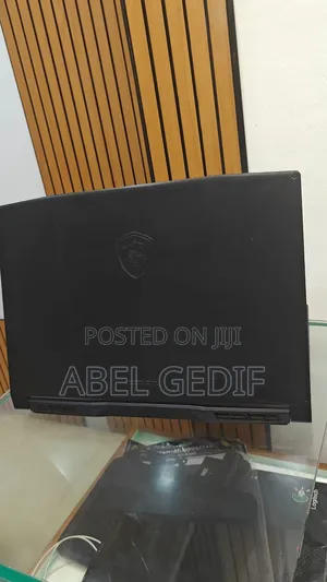 New Laptop MSI Katana 15 16GB Intel Core I7 SSD 1T