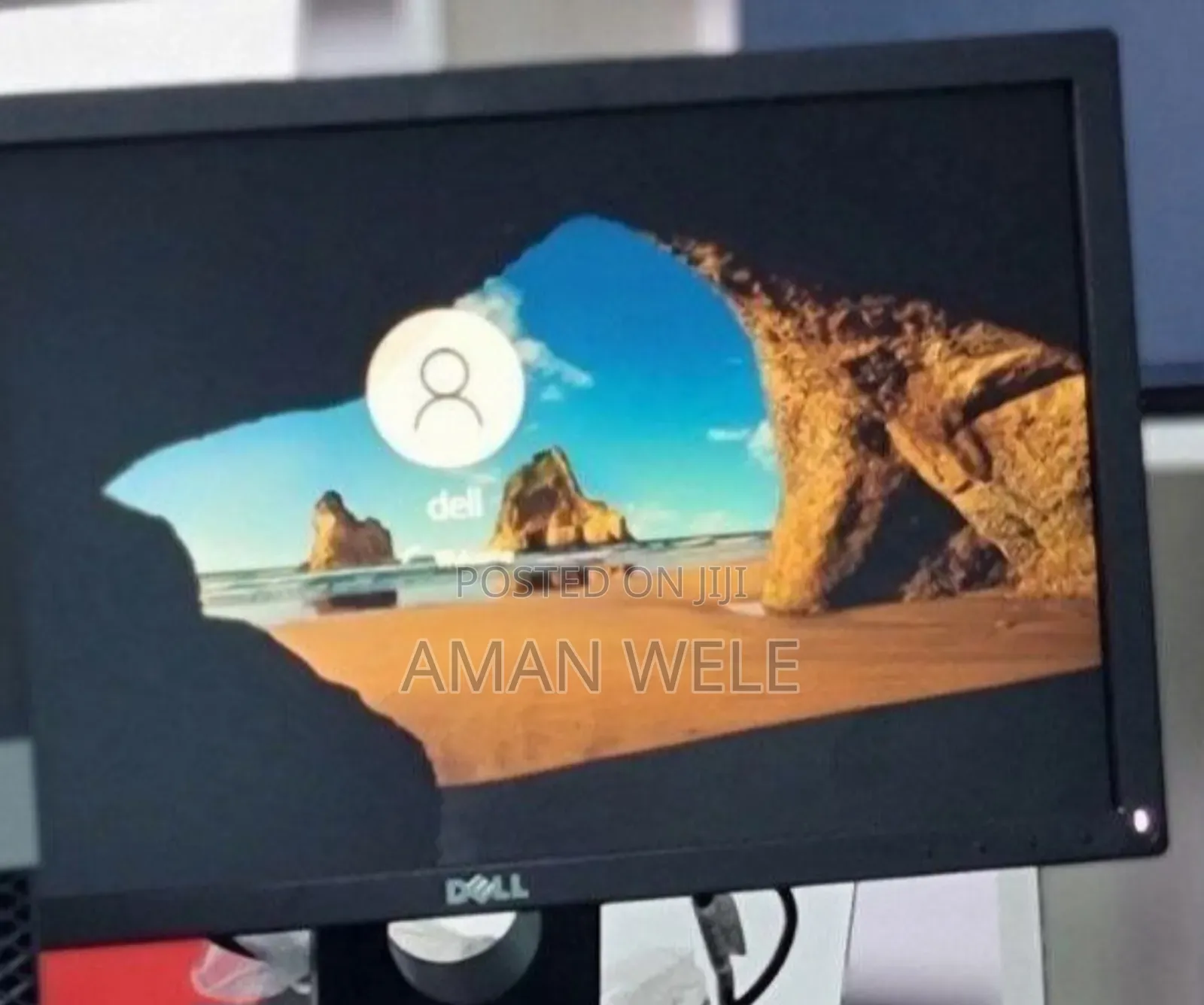 New Laptop Dell Vostro DVCI309 8GB Intel Core I5 SSD 1T