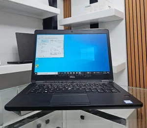 Photo - Laptop Dell Latitude 5540 8GB Intel Core I5 SSD 256GB