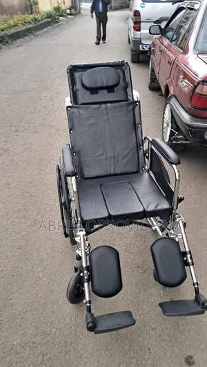 Photo - Toilet Wheelchair 手wheelchair 田wheelchair 山wheelchair 手wheelchair 田whe