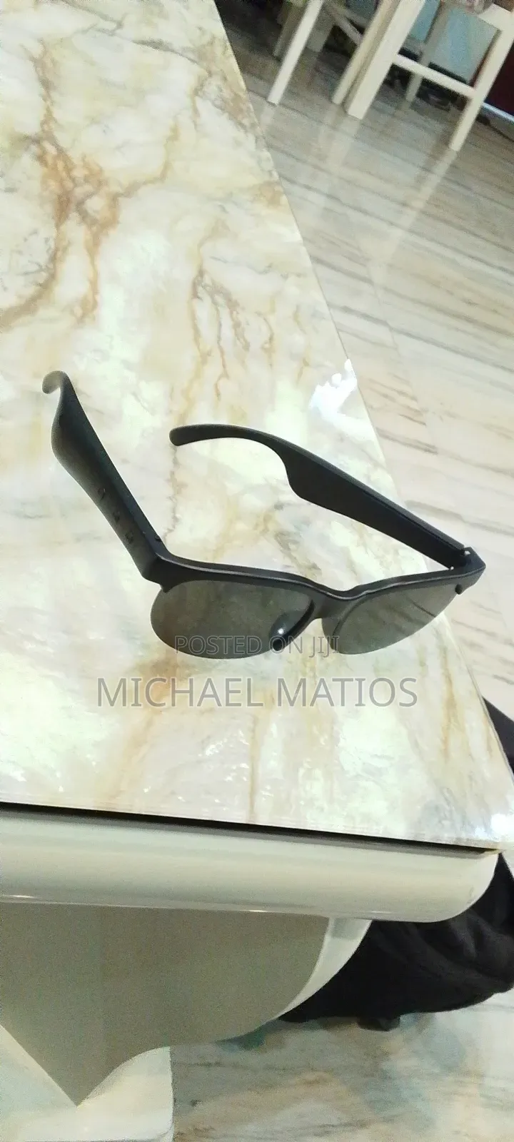 Fully Smart Sunglass+Air Pad