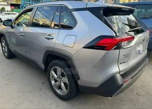Toyota RAV4 TRD Off Road AWD 2020 Silver