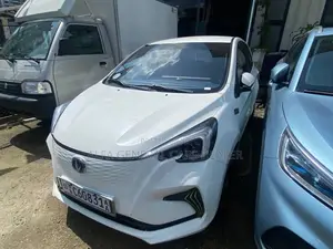 Changan BenBen E-Star 2023 White
