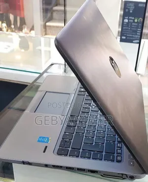 Photo - New Laptop Apple MacBook Pro 16GB Intel Core I5 SSD 512GB