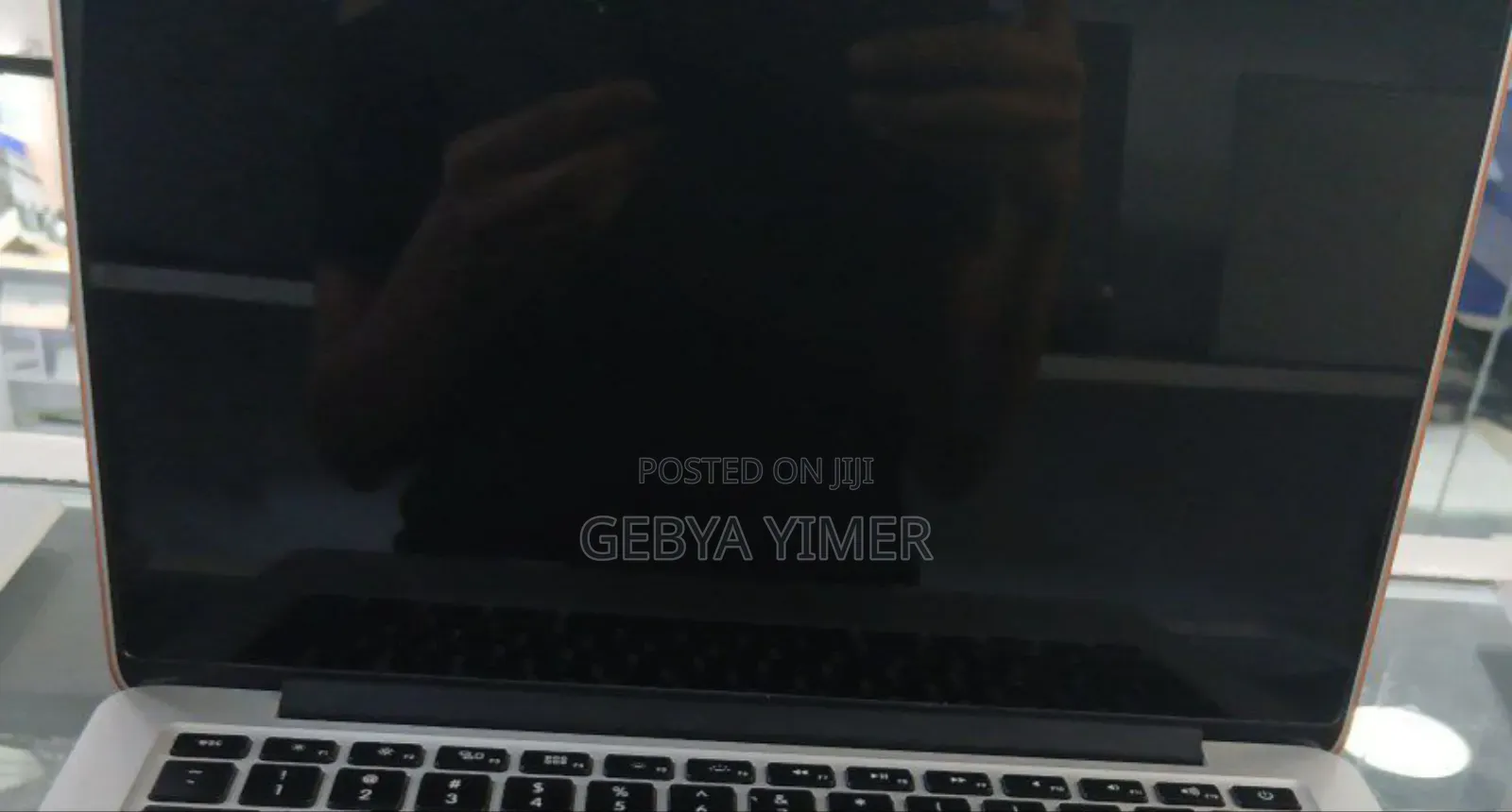 New Laptop Apple MacBook Pro 16GB Intel Core I5 SSD 512GB