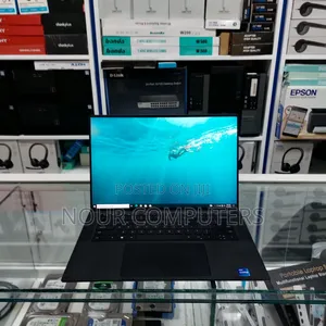 New Laptop Dell Precision 5570 32GB Intel Core I7 SSD 512GB