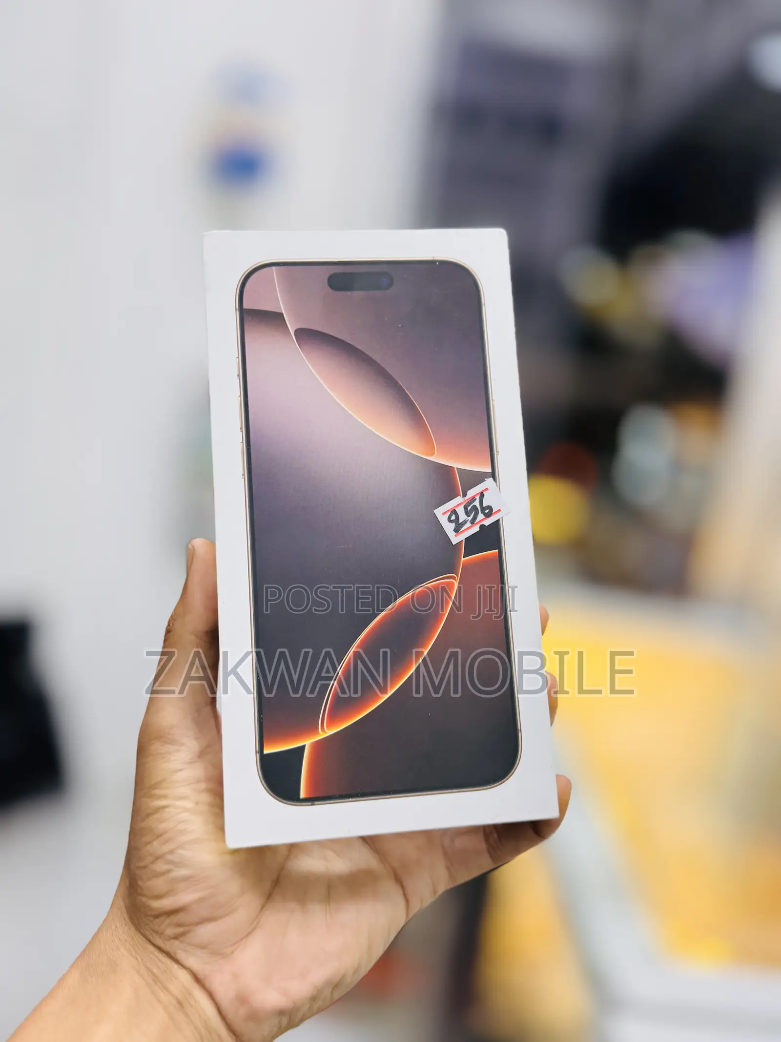 New Apple iPhone 16 Pro Max 256 GB Gold