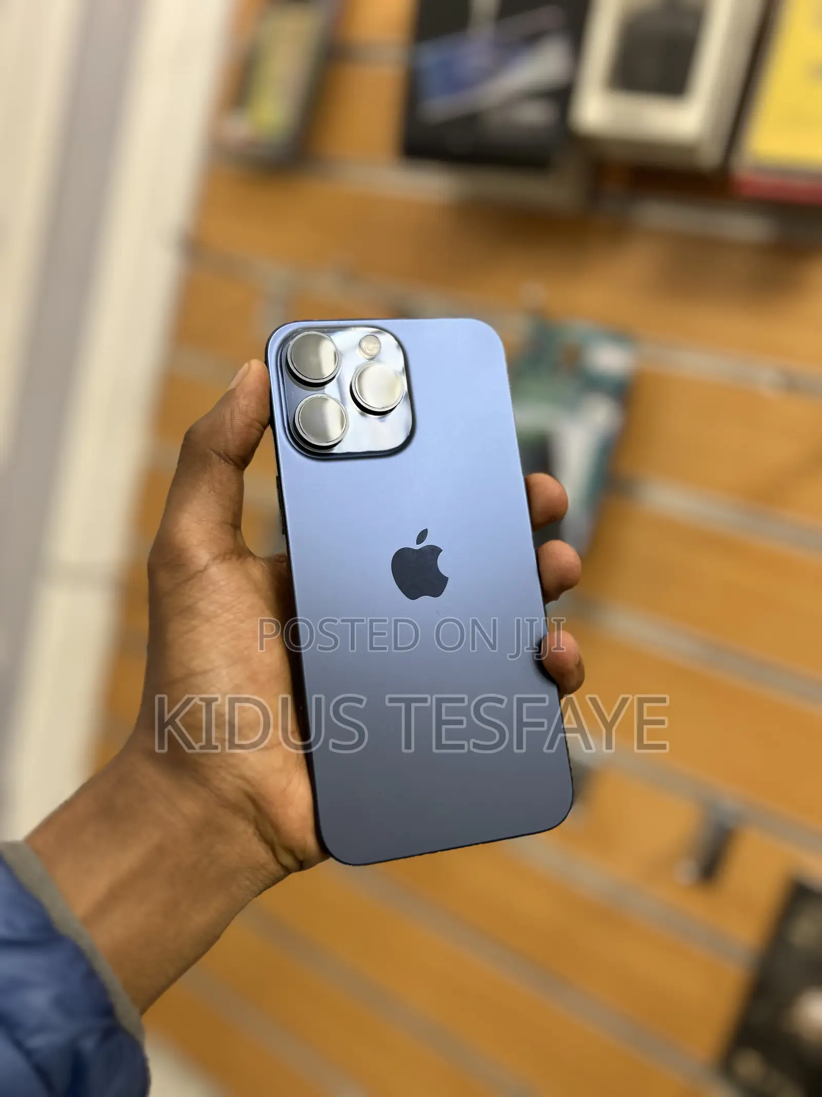 Apple iPhone 15 Pro Max 1 TB Blue