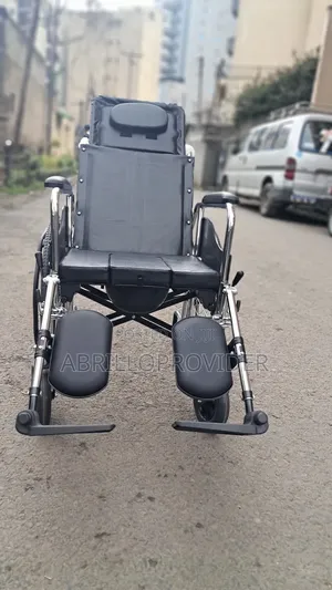 Photo - Toilet Wheelchair 手wheelchair田wheelchair 山wheelchair 廿wheelchair 手whee