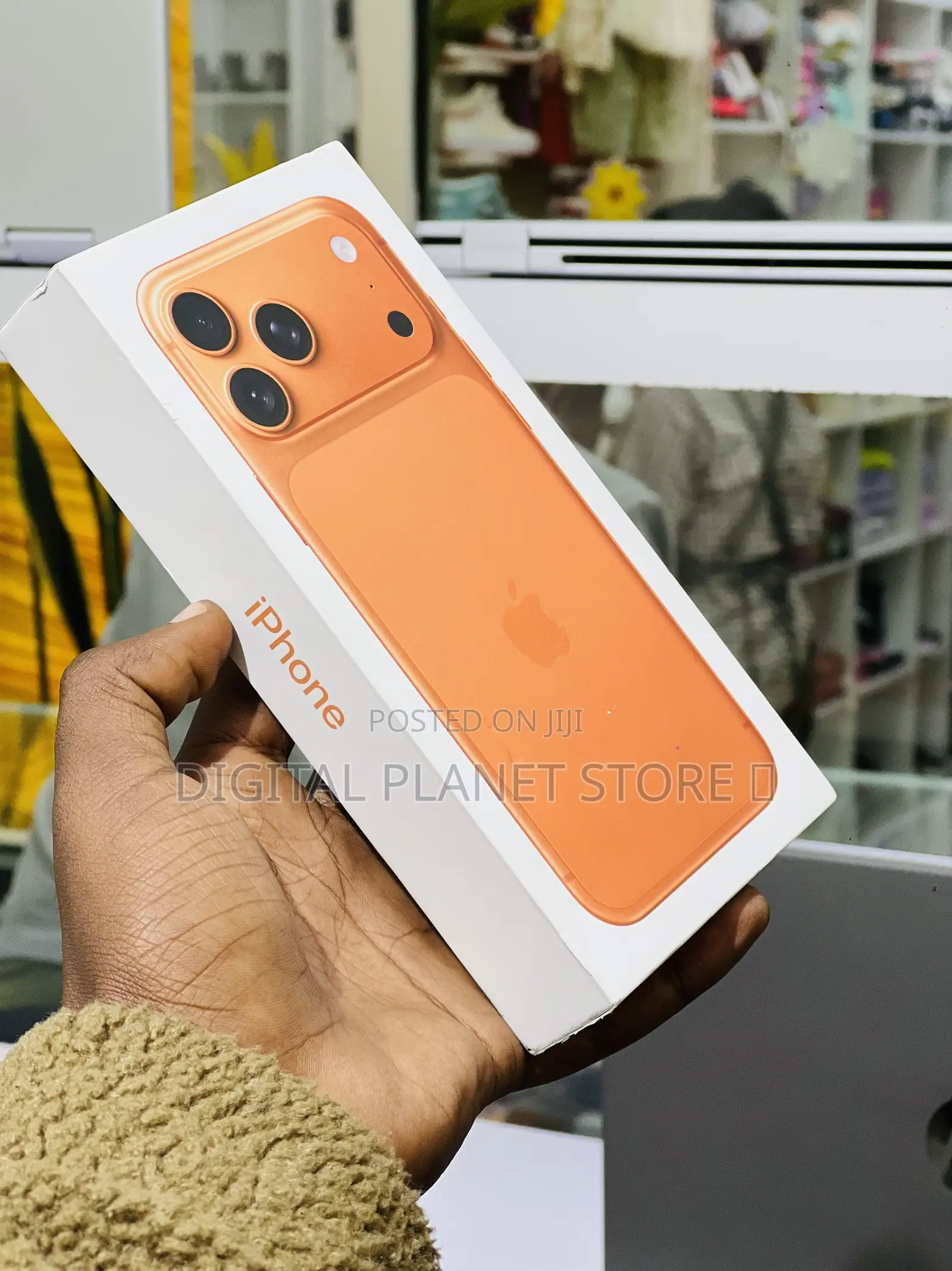 New Apple iPhone 17 Pro Max 256 GB Orange