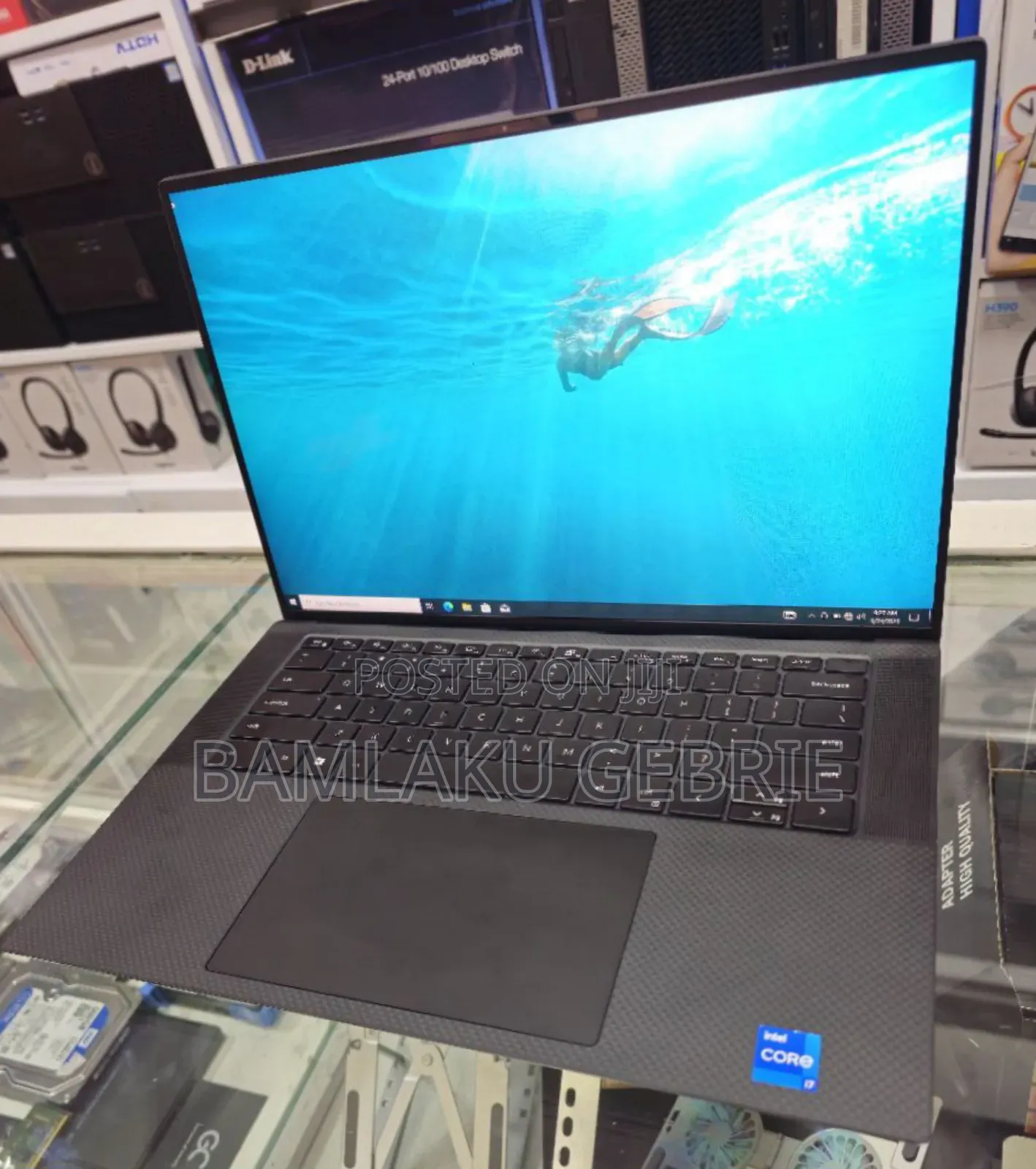 New Laptop Dell Precision 5570 32GB Intel Core I7 SSD 512GB