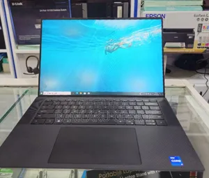 New Laptop Dell Precision 5570 32GB Intel Core I7 SSD 512GB