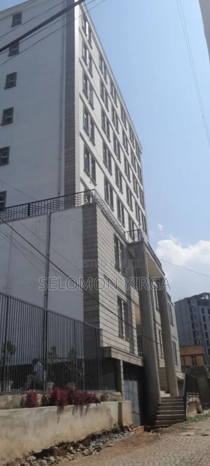 G+8ለትምርት ቤት ክራይ