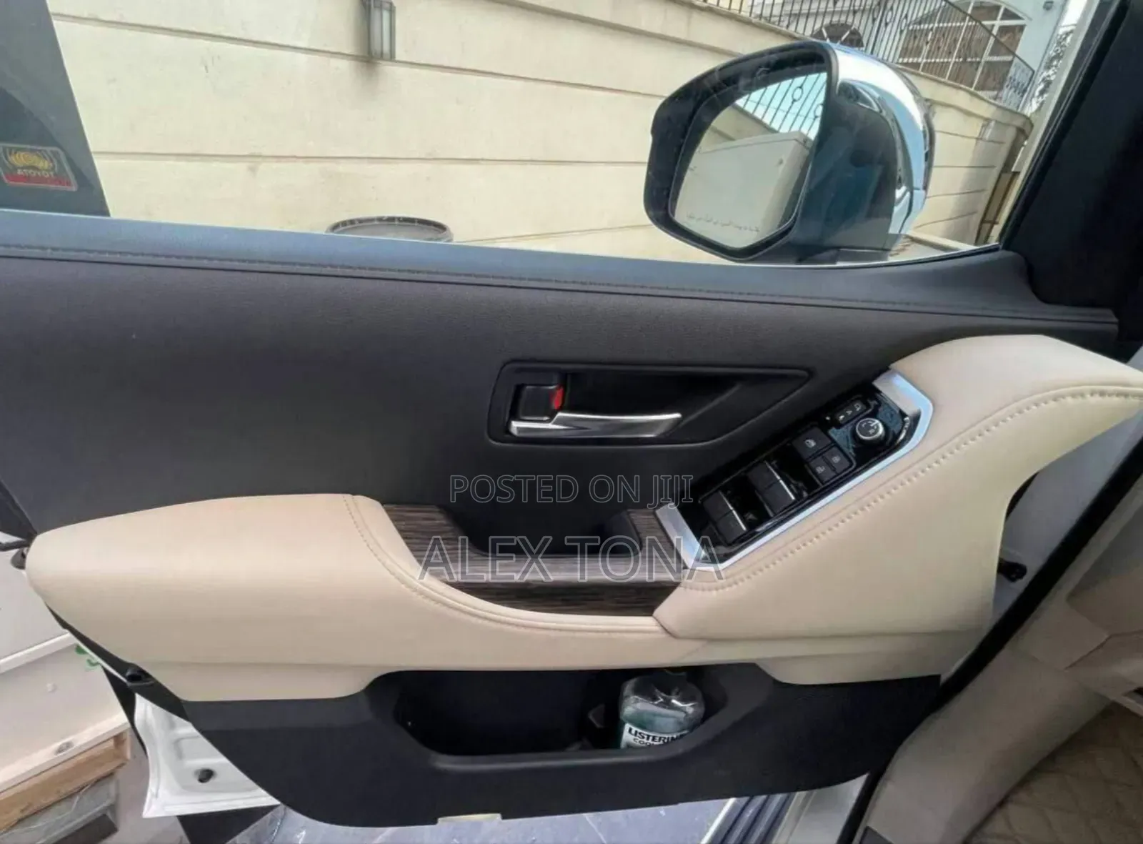 Toyota Land Cruiser 2022 White