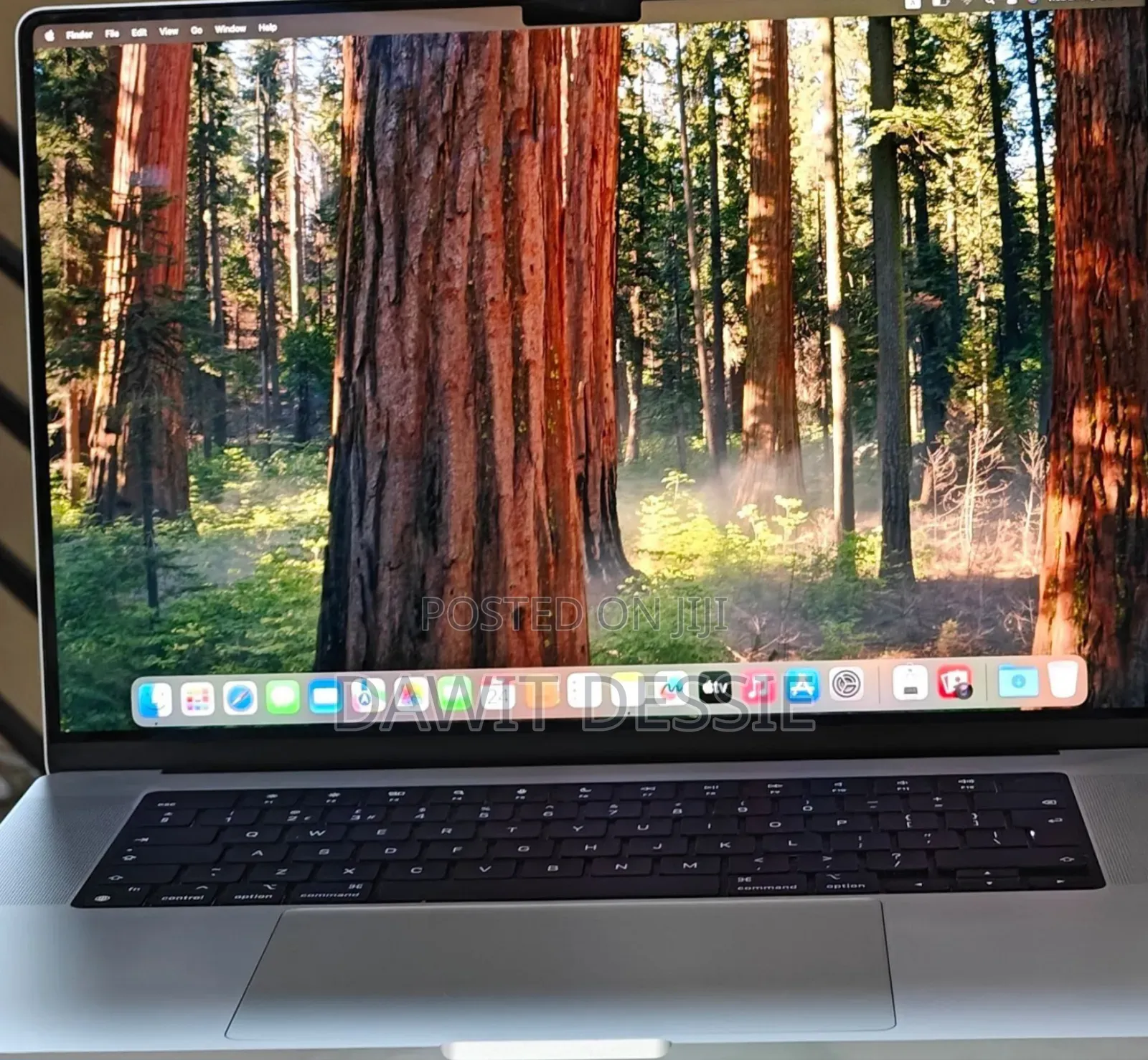 New Laptop Apple MacBook Pro 2019 16GB Intel Core M3 SSD 1T