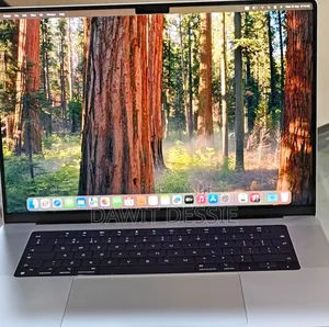 New Laptop Apple MacBook Pro 2019 16GB Intel Core M3 SSD 1T