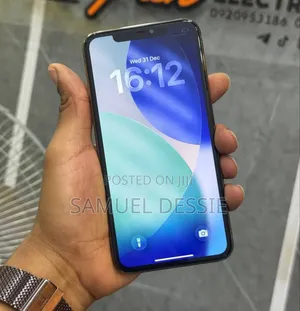 New Apple iPhone 11 Pro Max 512 GB Gold