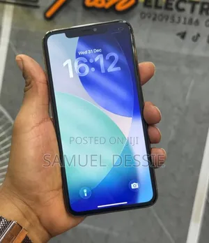 New Apple iPhone 11 Pro Max 512 GB Gold