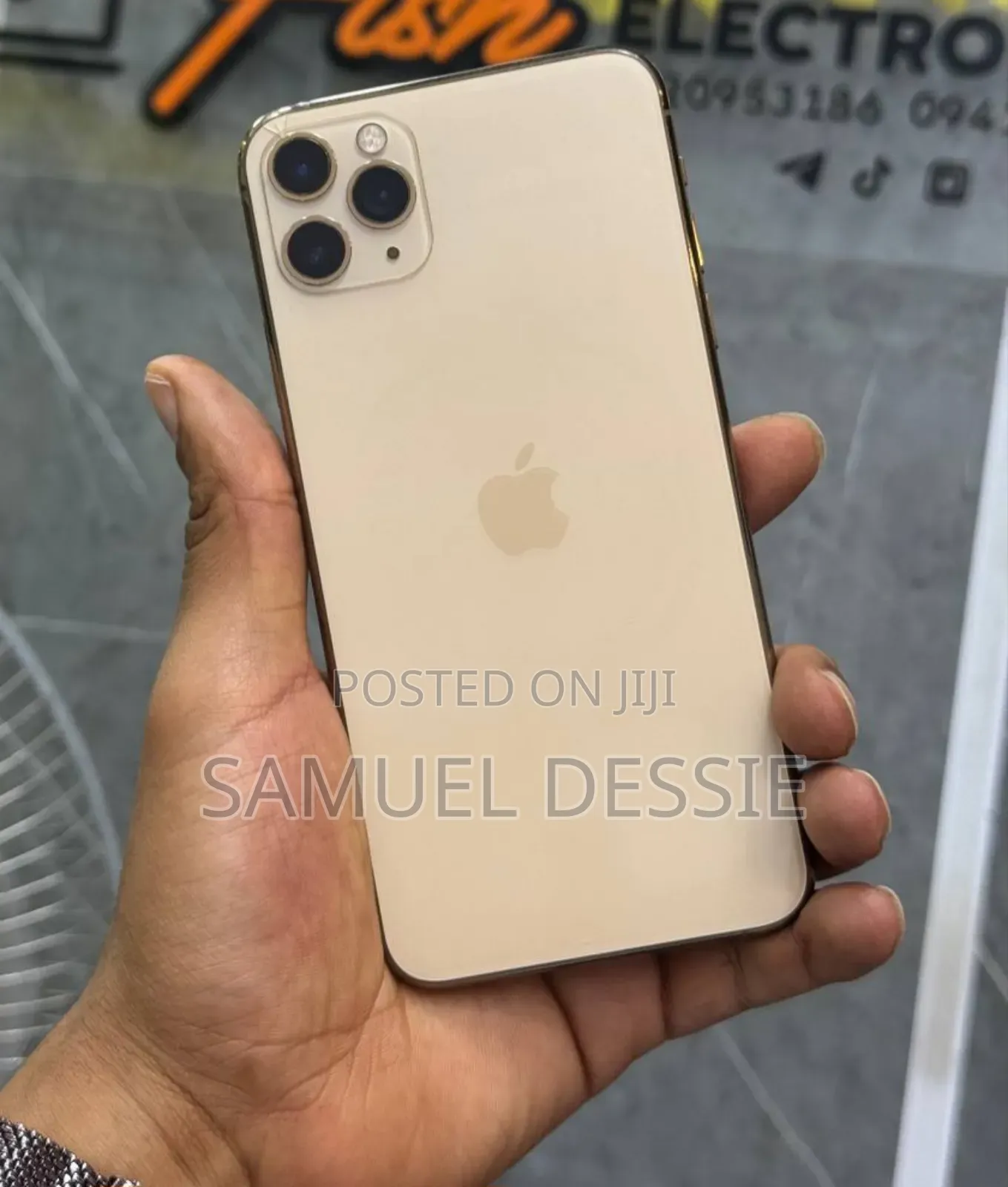 New Apple iPhone 11 Pro Max 512 GB Gold