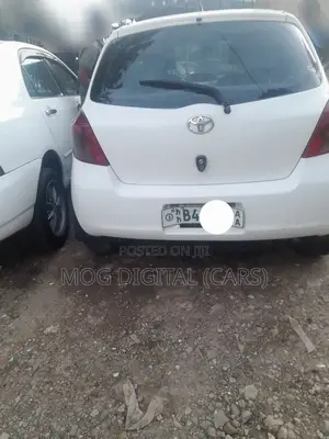 Toyota Yaris 1.0 Eco 2006 White