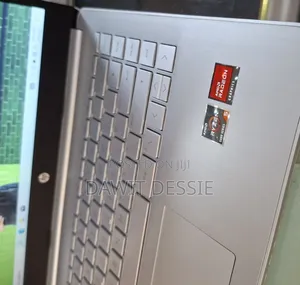 New Laptop HP Chromebook 14 8GB AMD Ryzen 5 SSD 512GB