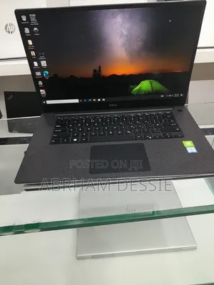 Photo - New Laptop Dell XPS 15 16GB Intel Core I7 SSD 512GB