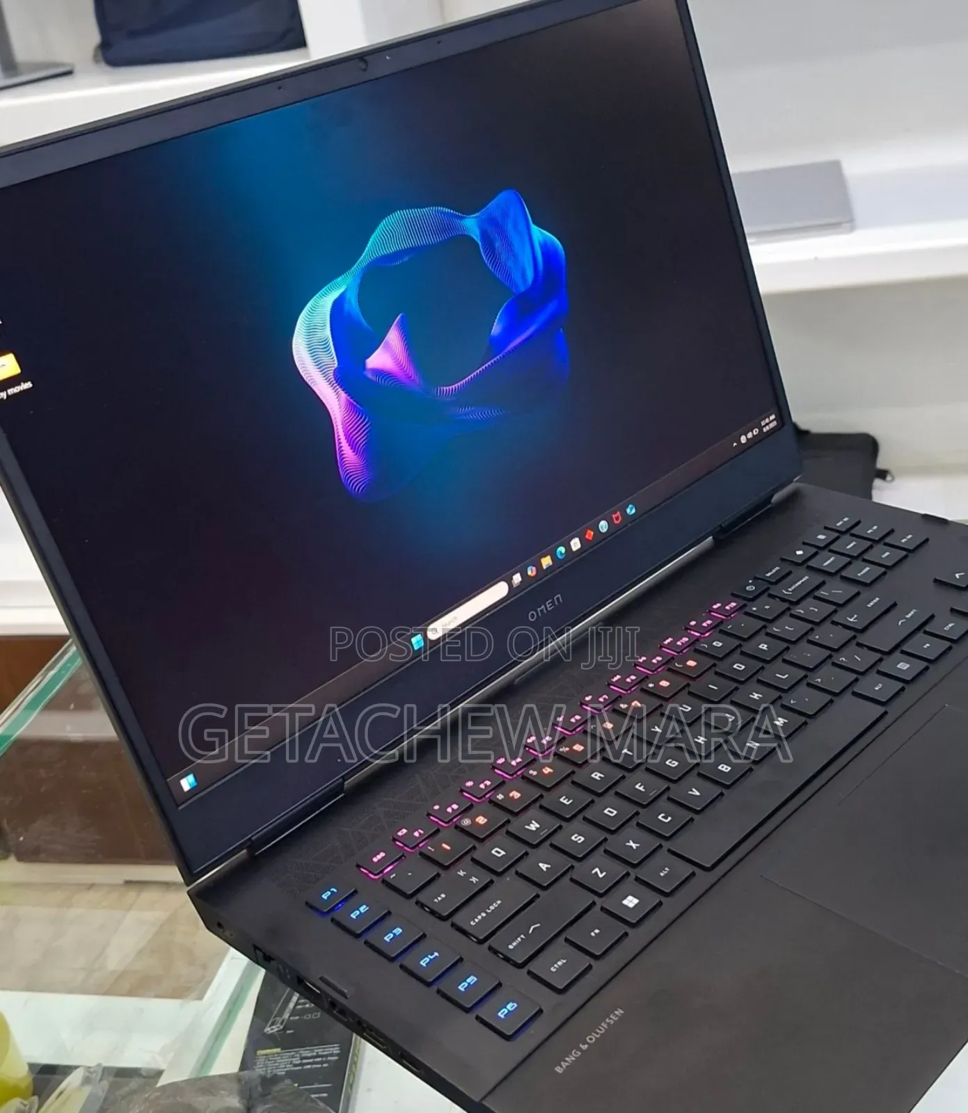 New Laptop HP Omen 17 32GB Intel Core I9 SSD 2T