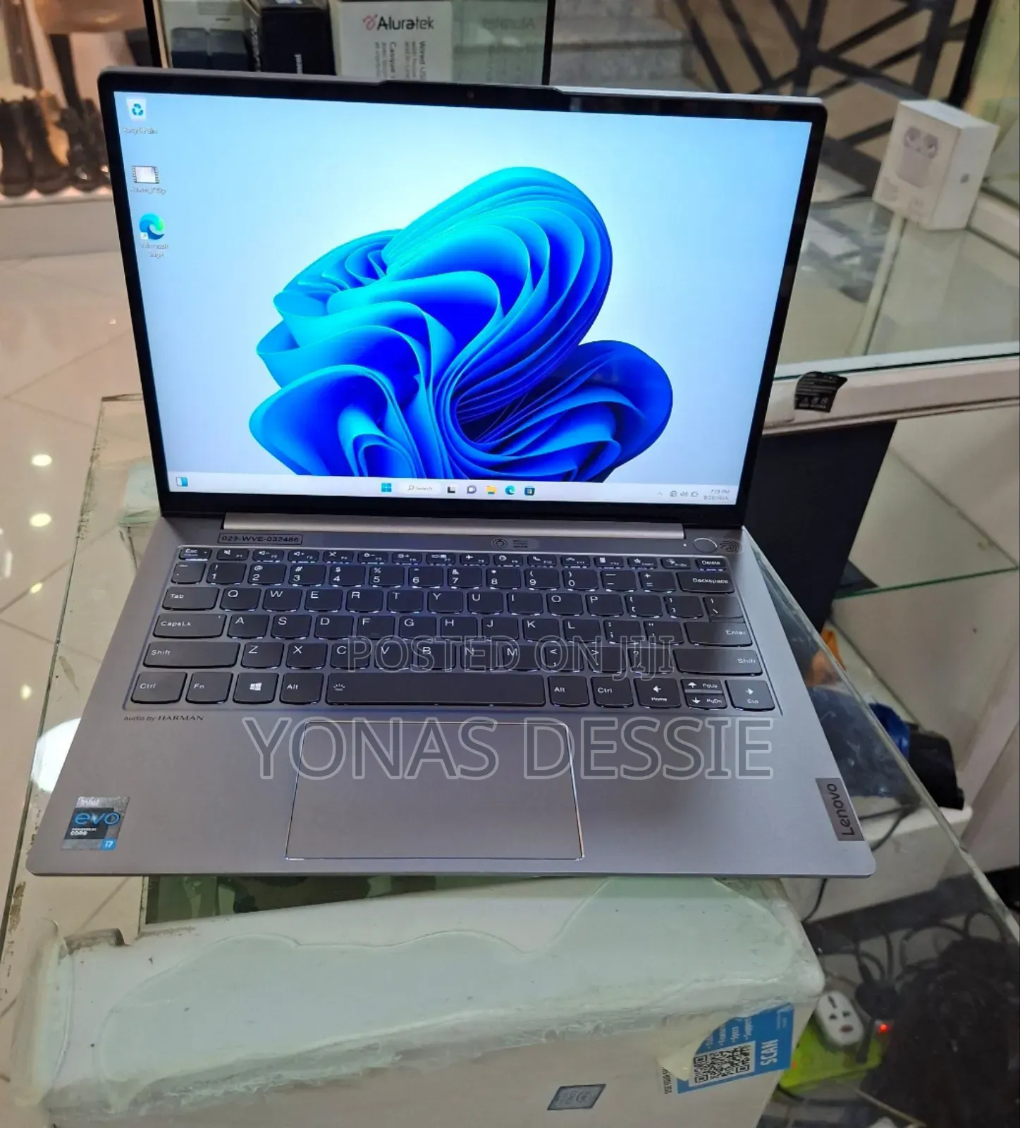 New Laptop Lenovo ThinkBook 13 16GB Intel Core I7 SSD 512GB