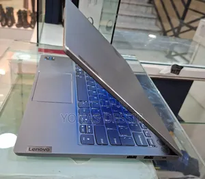 New Laptop Lenovo ThinkBook 13 16GB Intel Core I7 SSD 512GB