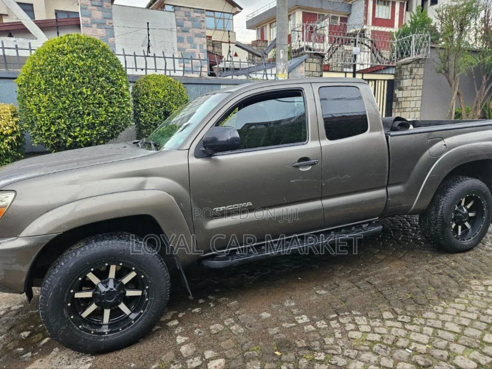 Toyota Tacoma 2012 Gray