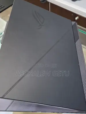 New Laptop Asus ROG Strix G15 32GB Intel Core I9 SSD 1T