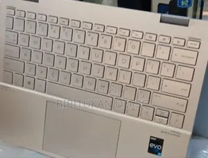 New Laptop HP Envy X360 8GB Intel Core I7 SSD 512GB