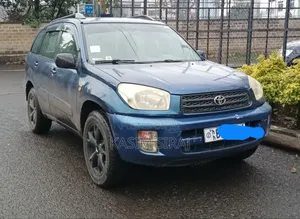 Photo - Toyota RAV4 Automatic 2002 Blue