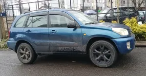 Toyota RAV4 Automatic 2002 Blue
