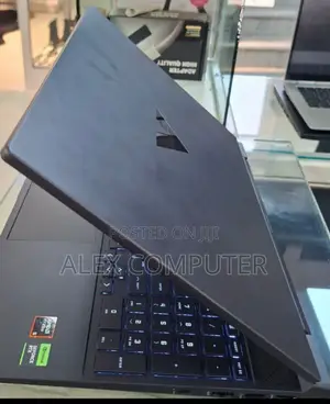 New Laptop HP Victus 15 8GB AMD Ryzen 5 SSD 512GB